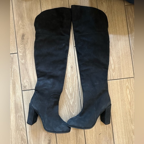 Kenneth Cole Shoes - LIKE NEW-Over-The-Knee Boots